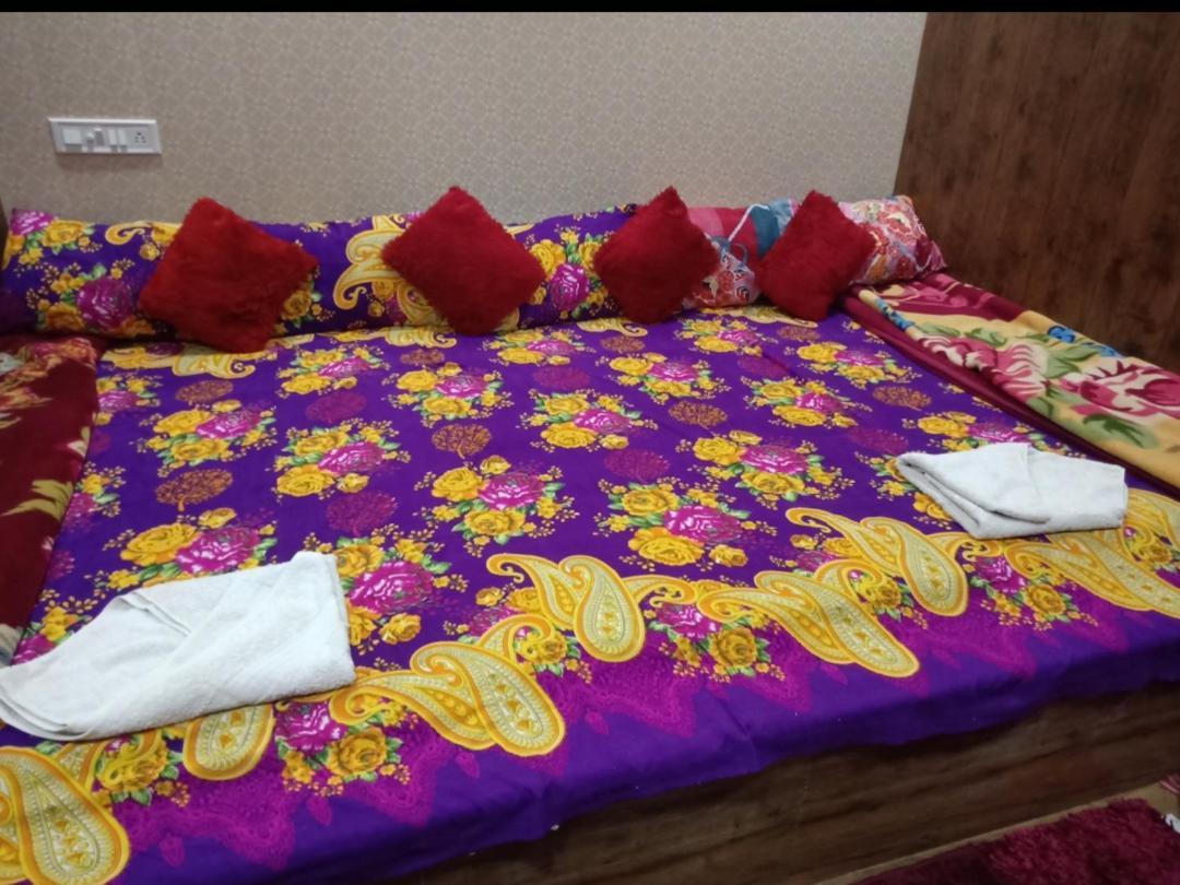 New Natraj Hotell Chikhaldara Rum bild